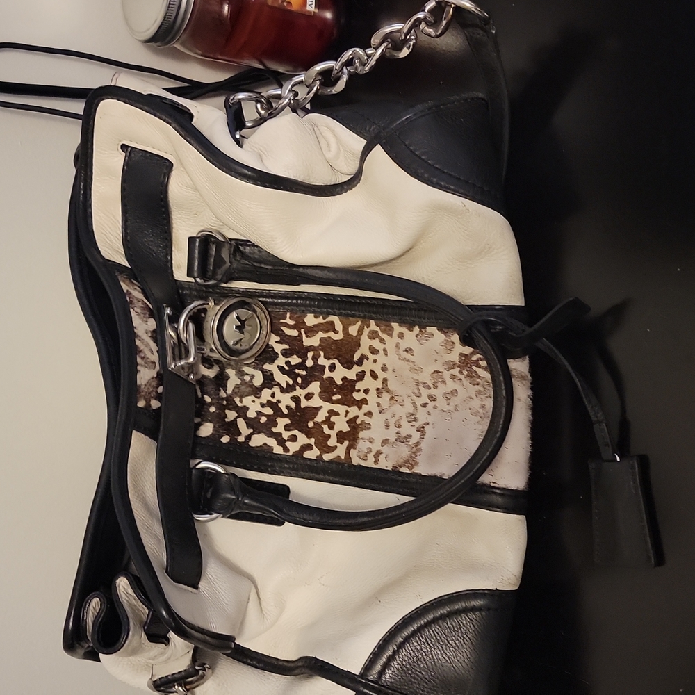 Micheal kors purse